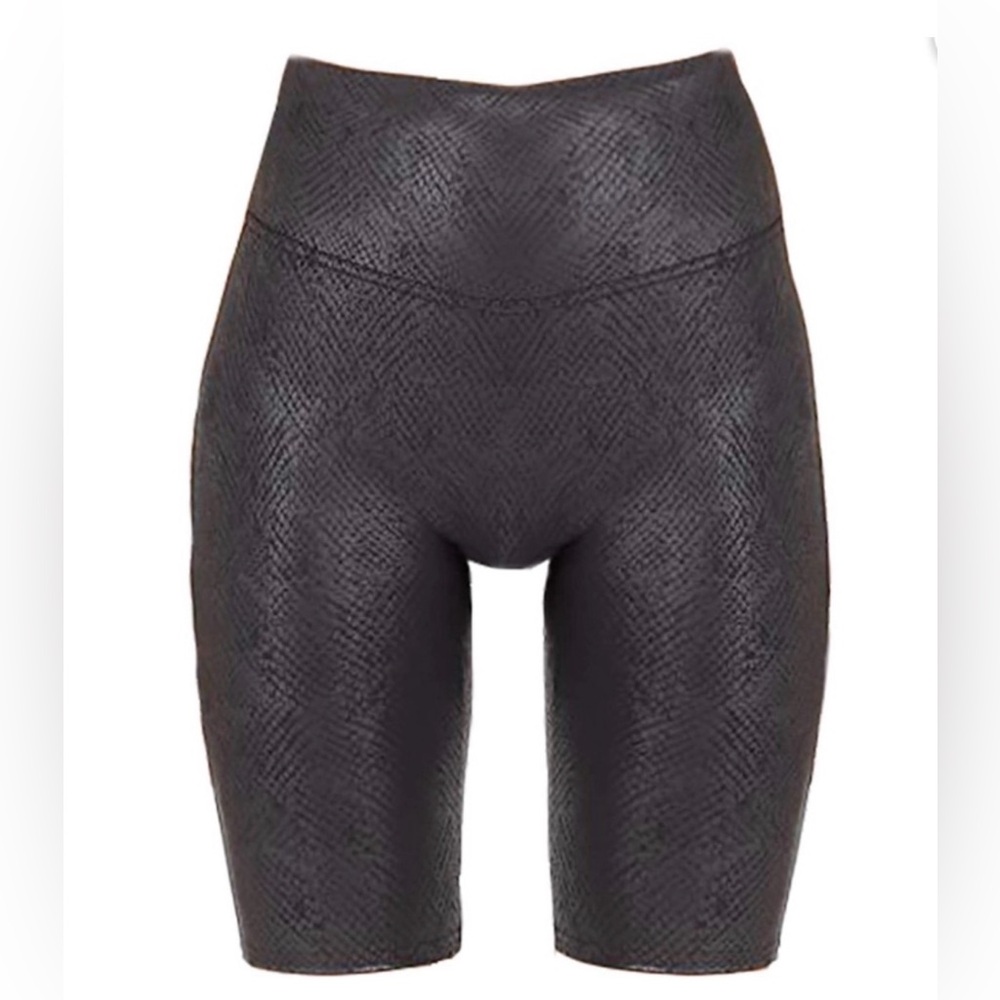 Black Textured Women's Shorts